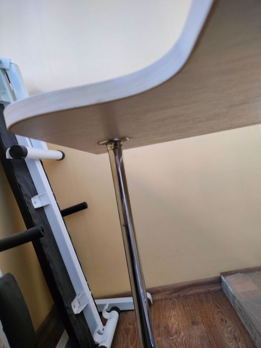 Стіл для швейної машини