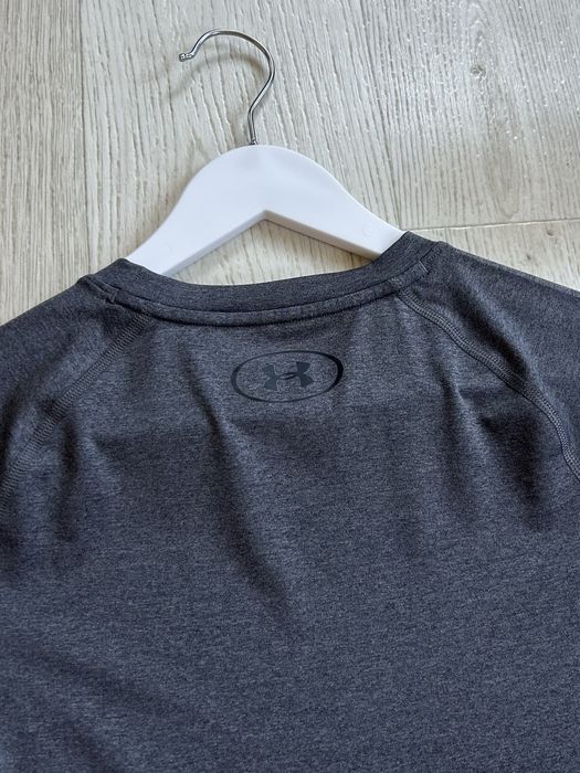 Under Armour Logo Tee Shirts Sportswear Спортивна футболка оригінал спортивный оригинал компрессионная опт