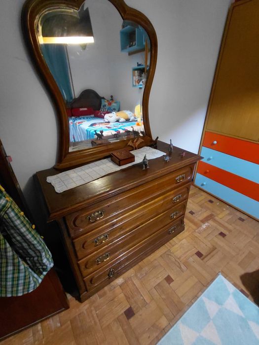 Vendo quarto de solteiro completo