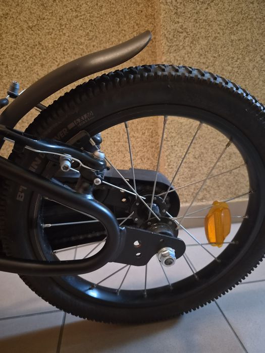 Rower B'Twin 500 Dark Hero 16 cali.