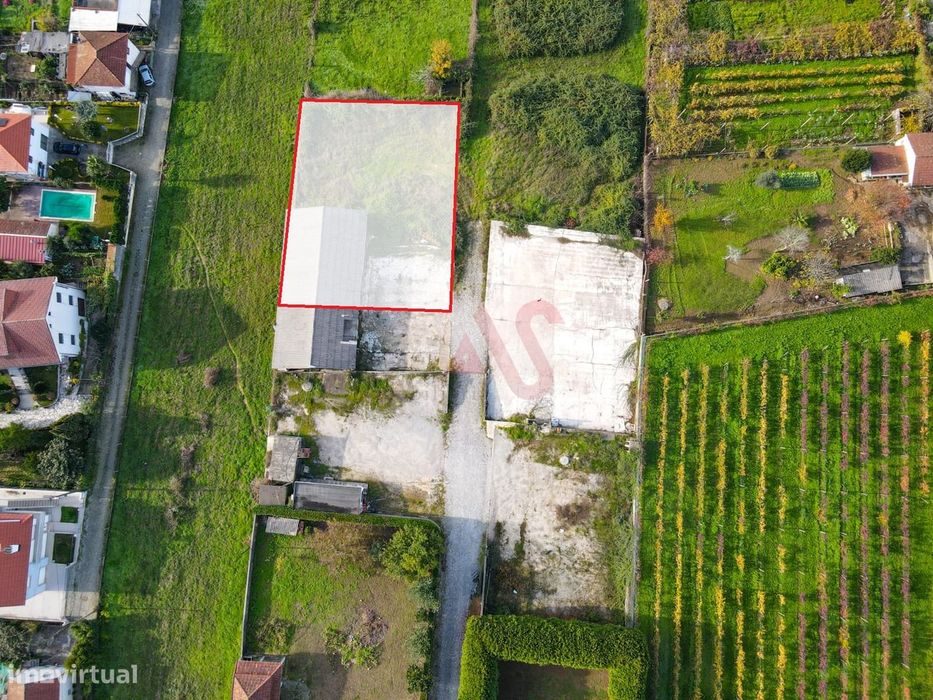 Terreno com 907 m² na Lixa para Construção