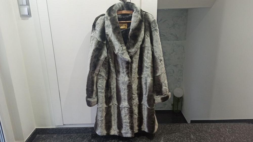 Futro, płaszcz rozmiar L/XL