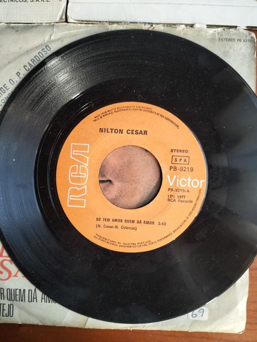 Antigos singles Nilton Cesar