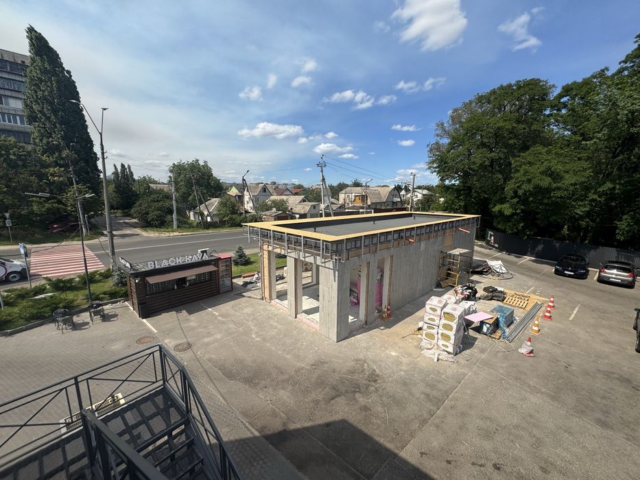 Здам офіс LUX WASH, Бровари вул. Степана Бандери 2 ,генератор паркінг,трафік великий