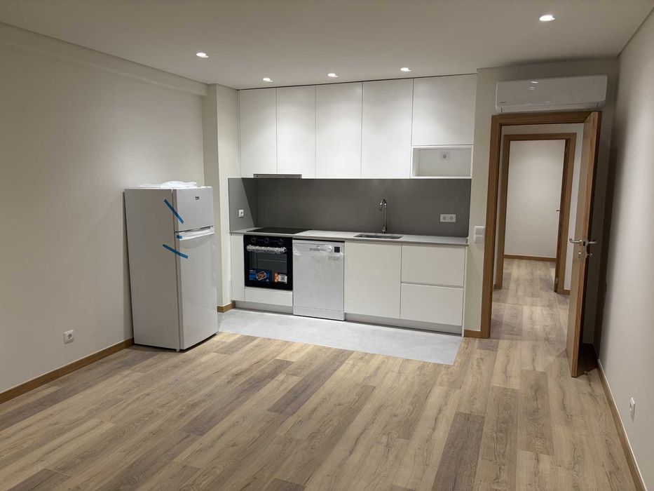 Apartamento T2 totalmente renovado