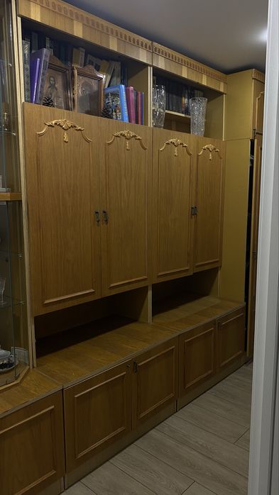 Меблі антикварні