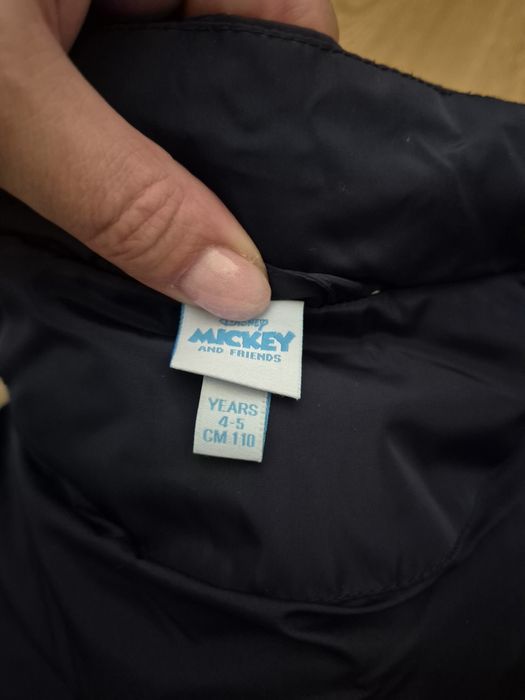 Безрукавка жилет Disney 4-5років