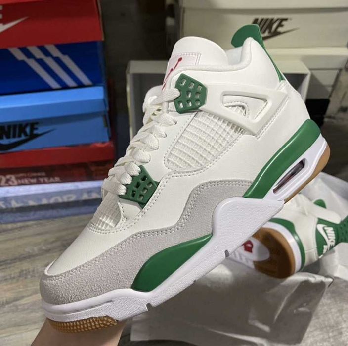 Air Jordan 4 Retro SB Pine Green rozmiar 41