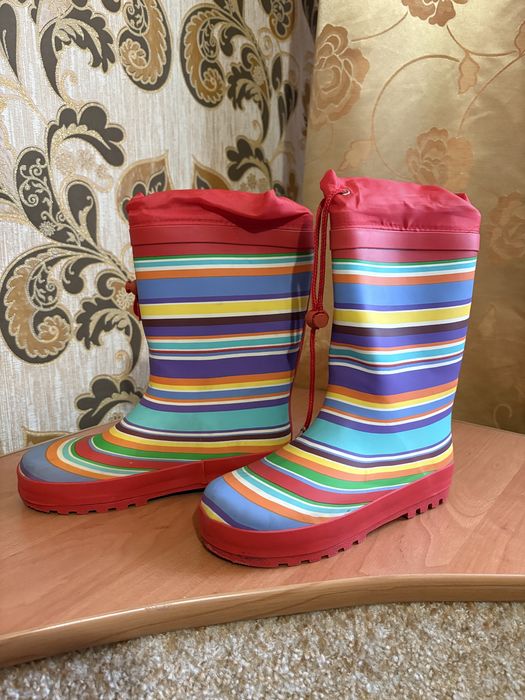 Дитячі сапожки для хлопчика дівчинки