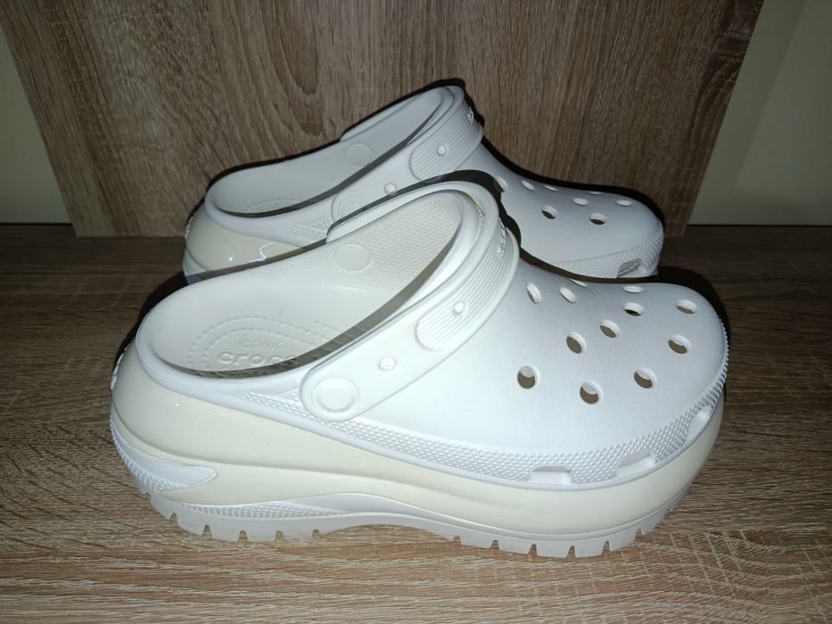 Crocs mega crush clog