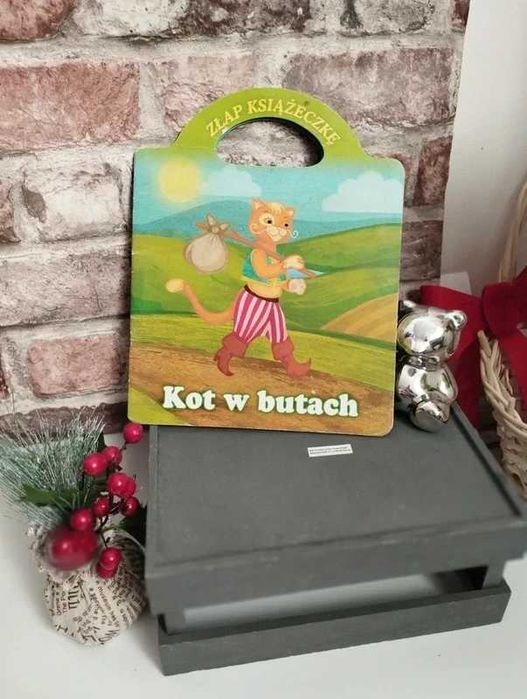 KSIĄŻECZKA dziecięca Kot w butach edukacyjna dla  MALUCHA