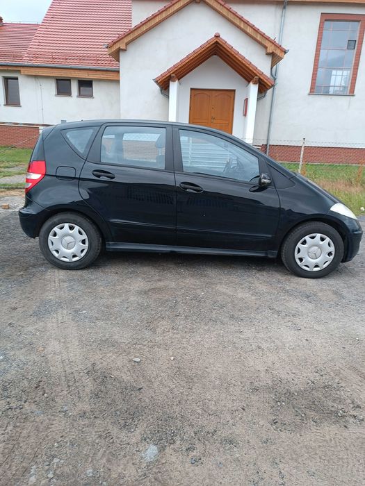 sprzedaz samochodu Mercedes
