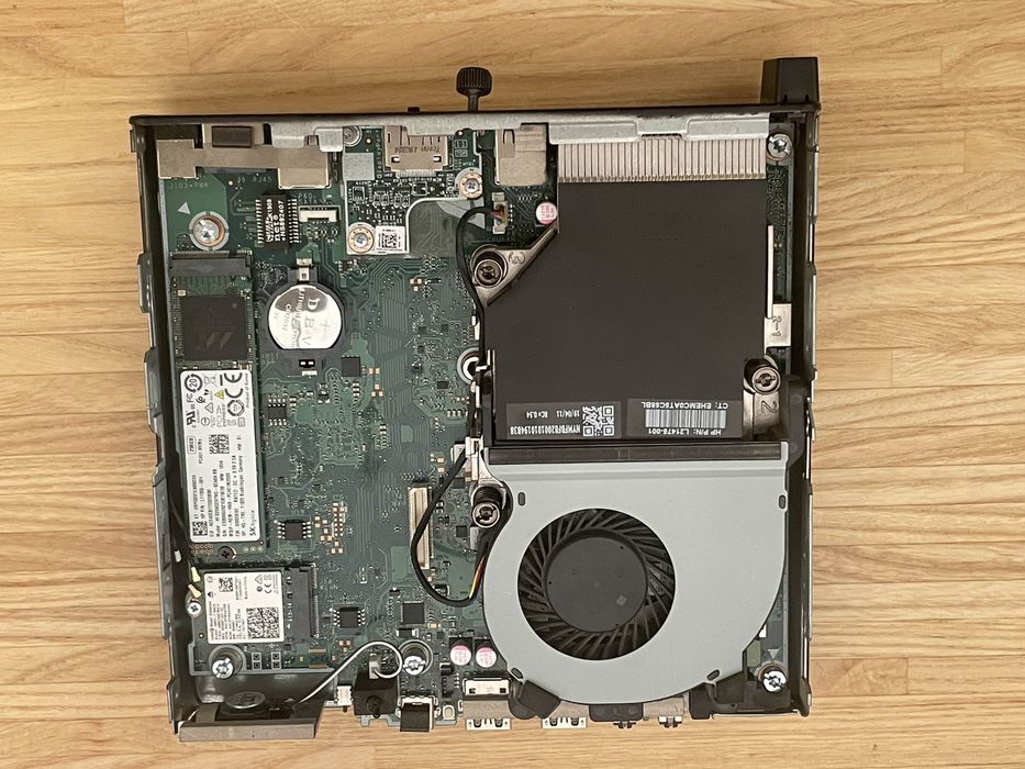 Komputer Mini PC HP EliteDesk 705 G4 Ryzen 5 Pro 2400GE 8GB DDR4 256GB