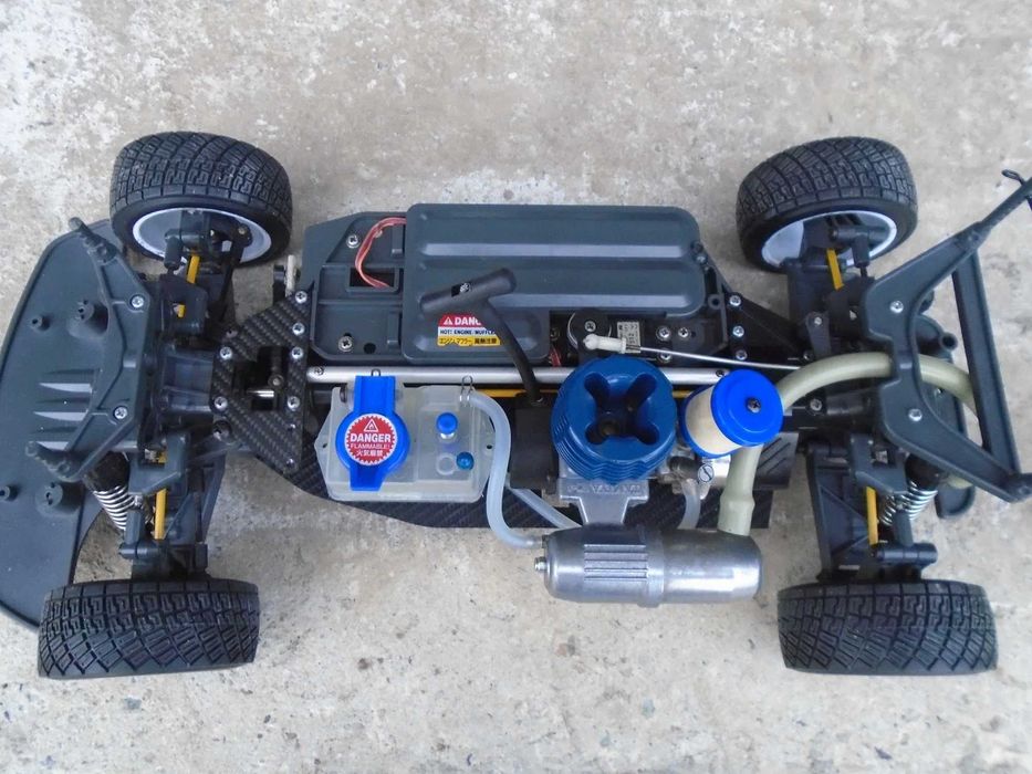 TAMIYA TGX Mitsubishi Lancer EVO 4WD 1:8 NITRO Model RC Spalinowy