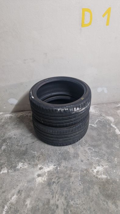Pneus 225 35 ZR 20 Continental Sport Contact 7