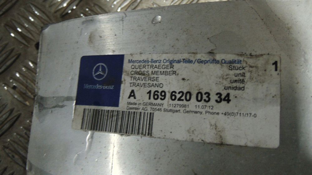 belka górna pasa przedniego mercedes a124 a1246200272