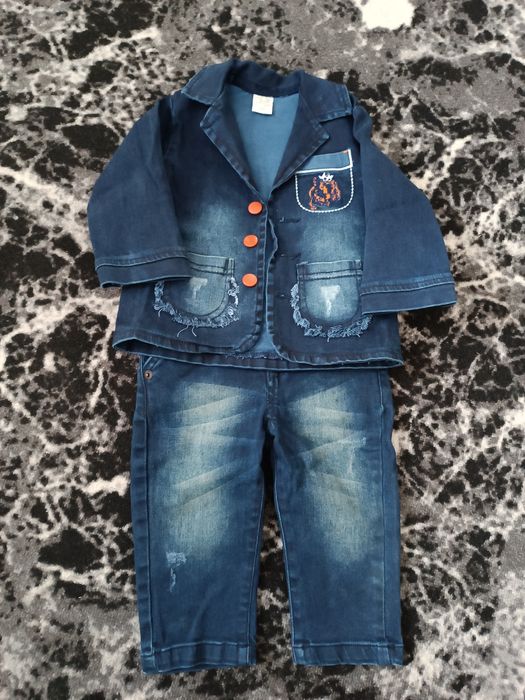 Дитячі костюмчики