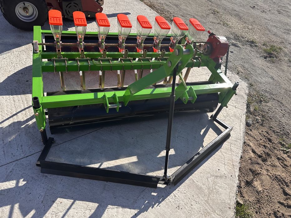 Сівалка овочева точного висіву 6 рядів