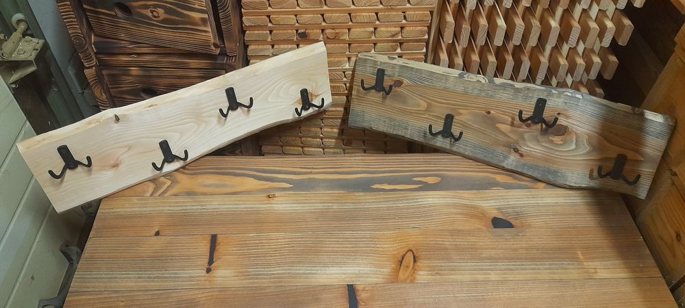 Wieszak drewniany 60cm