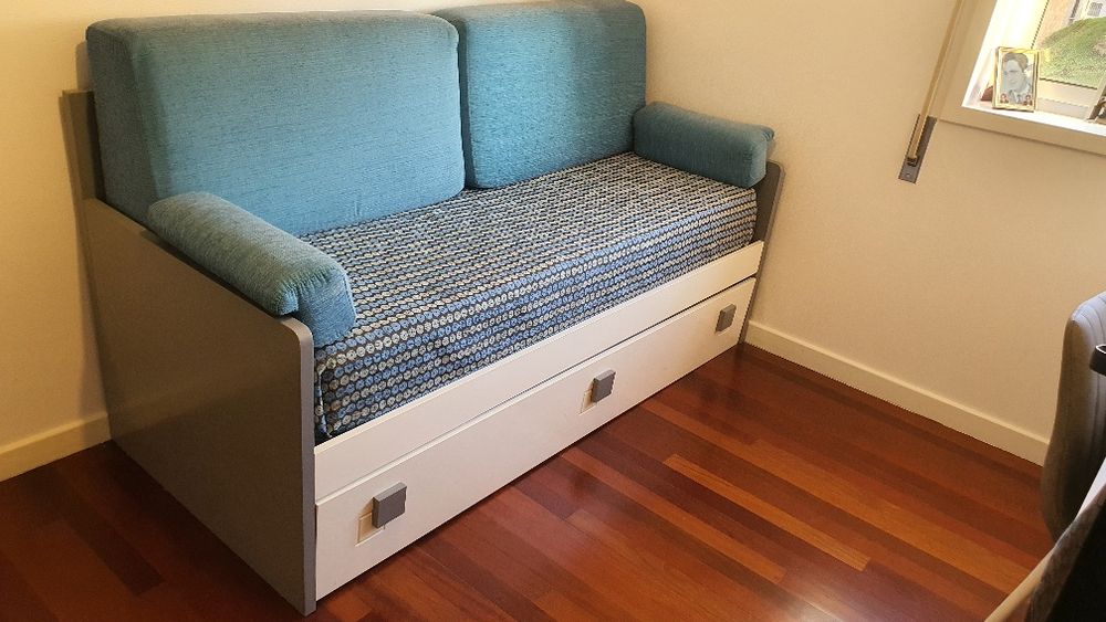 Sofá Cama, como Novo 160x195
