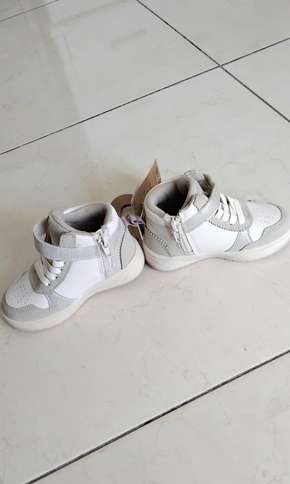 Buciki sportowe sneakersy rozm. 21