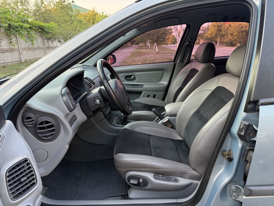 Ranault Laguna 1.9 дизель