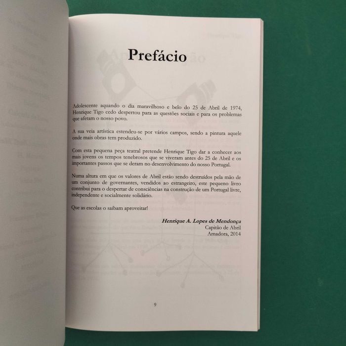 As Portas de Abril - Henrique Tigo
