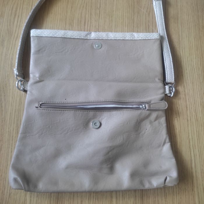 Torebka kremowa na ramię