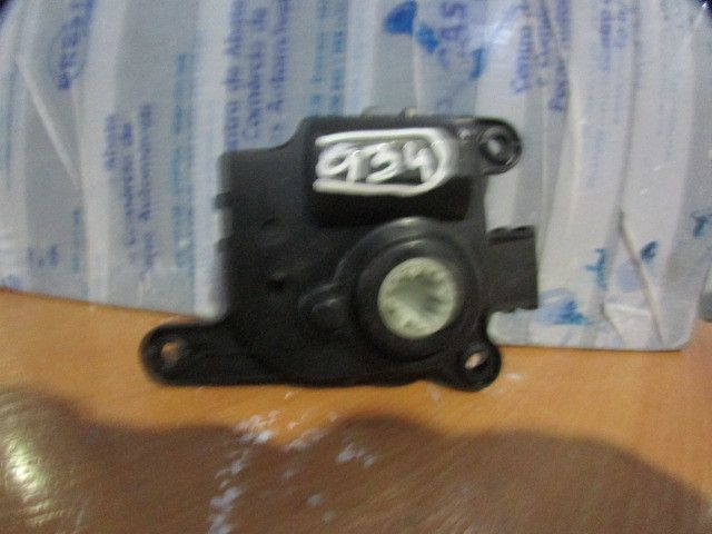 Motor da comporta da sofagem KIA Pro Ceed (ED)