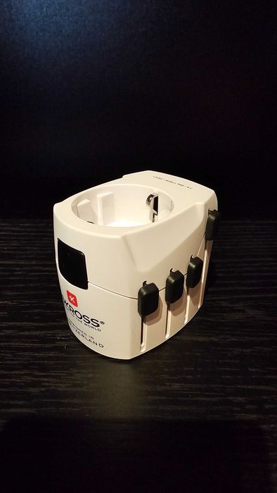 Uniwersalny adapter podróżny SKROSS 1.302523 PRO+ USB (AC)