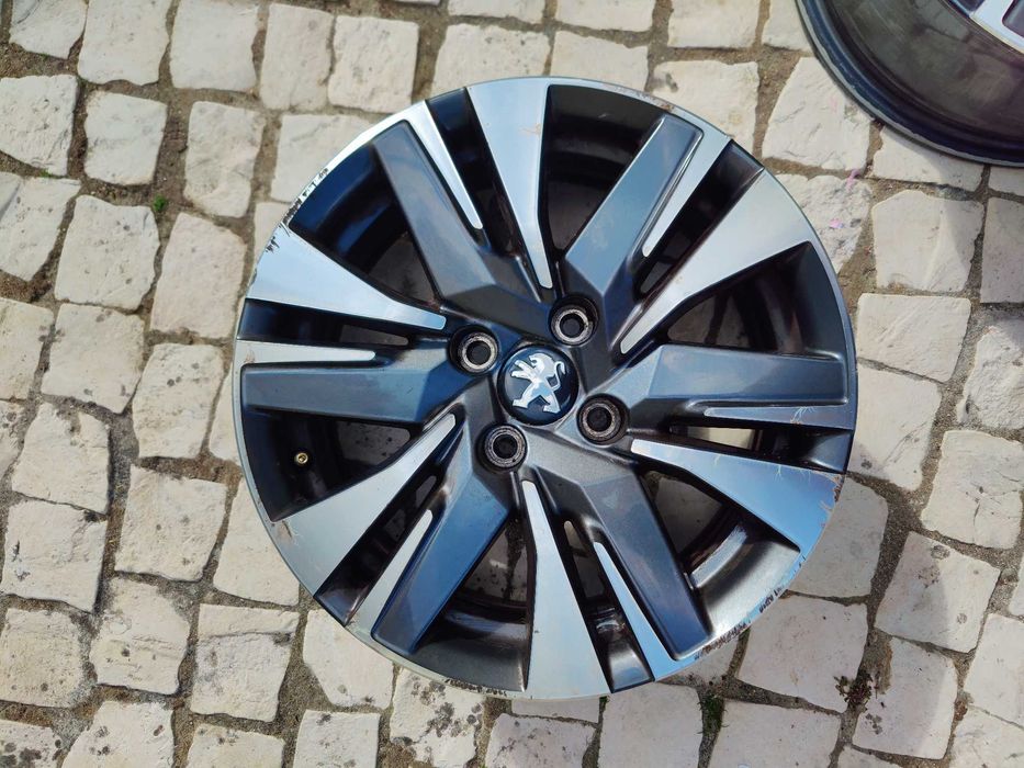 Jantes Peugeot 2008 usadas (6.5J16CH4-20)