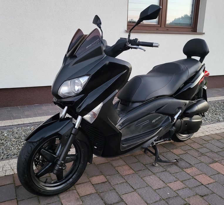 Skuter Peugeot Satelis 2016r Yamaha x-max.