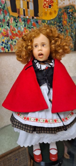 Коллекционная кукла автора Джулия Фишер Красная Шапочка.