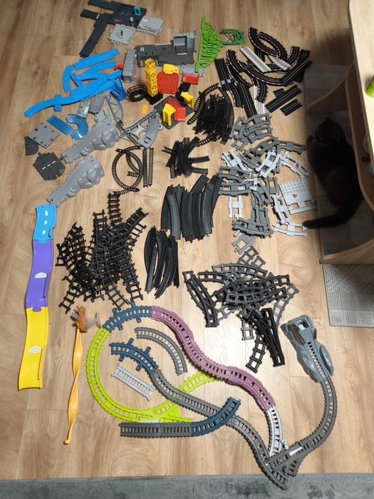 Tory miks, i  kolejka Lego.