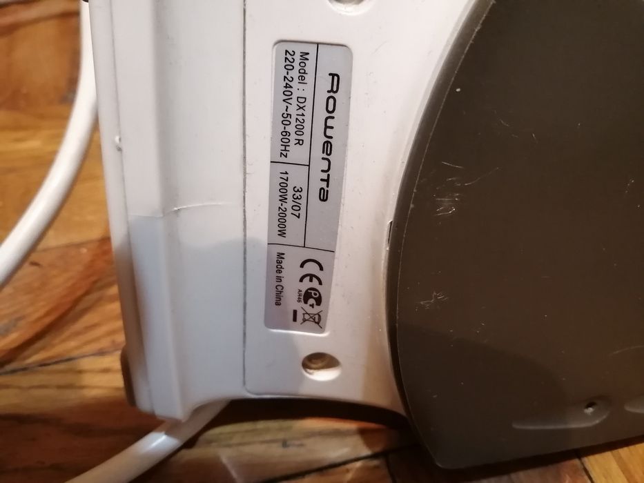 Праска утюг Ровента ефектив