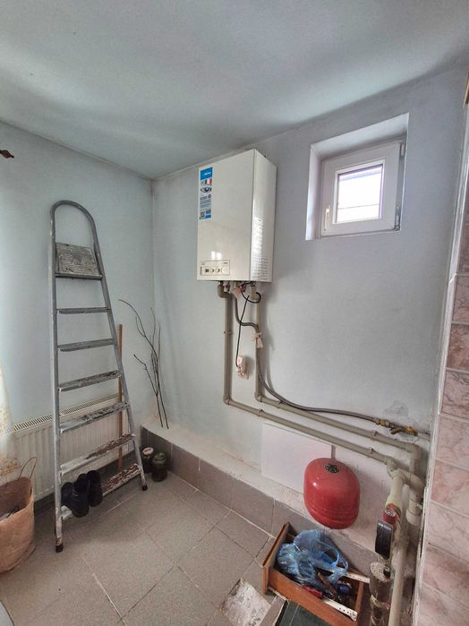 √ Продаж цегляного будинку з гаражем та ділянкою 4.8 сот