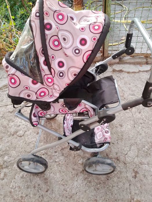 Коляска для кукли
