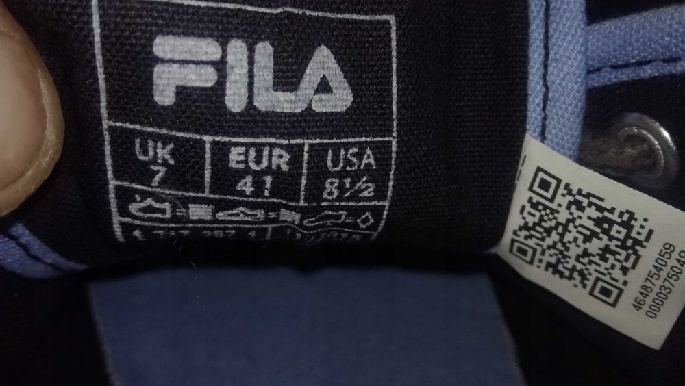 Trampki FILA r.41 stan idealny