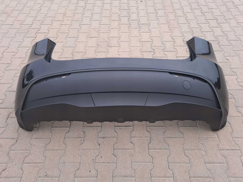 Tesla Model Y бампер задній рест дорест