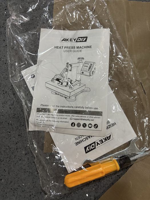Prensa térmica mais acessorios e estampados