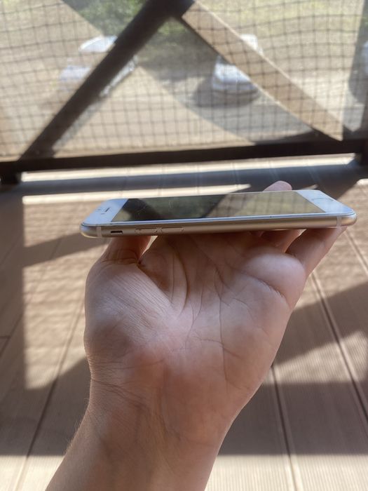 Iphone 7 у гарному стані