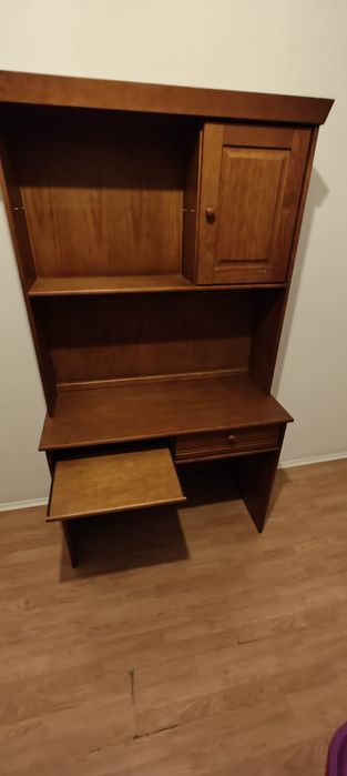 Móvel secretária com estante