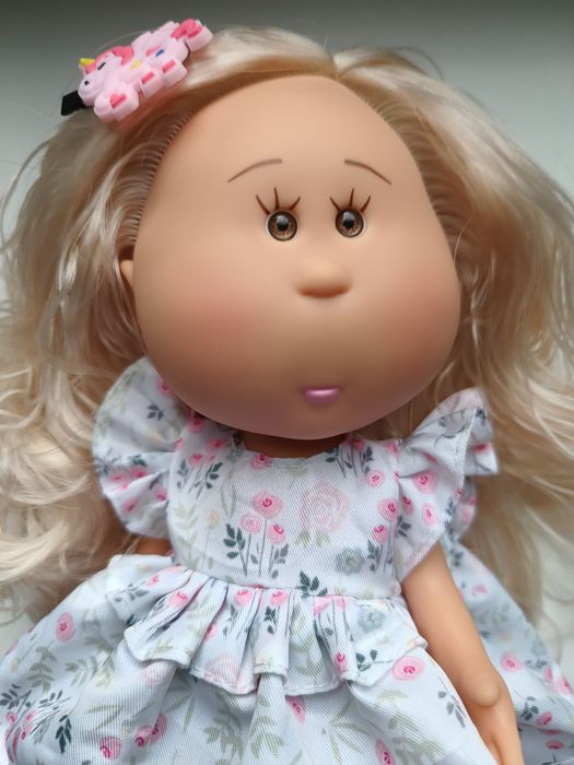Lalka Mia mini jak hiszpańska z bajki jednorożec