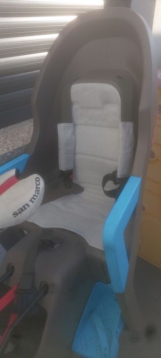 Vendo cadeira de criança para bicicleta