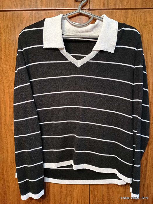 Джемпер жіночий вовняний в ідеальному стані