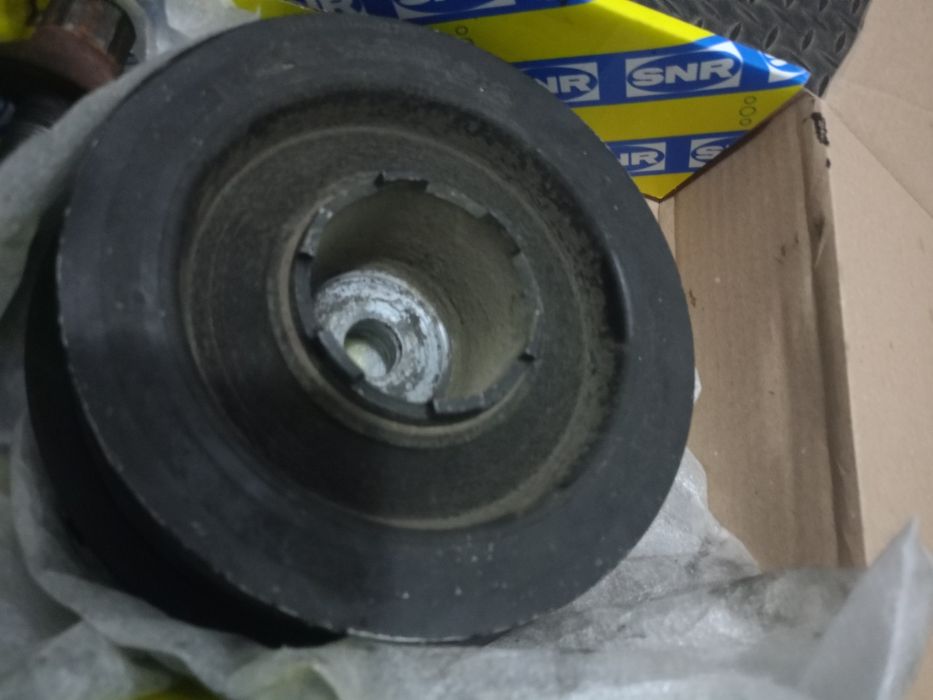 Продам шків коленвала,демфер bmw e 46 m47n