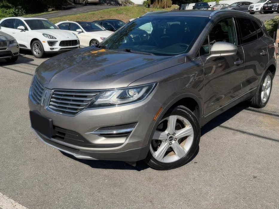 Lincoln Mkc      2021