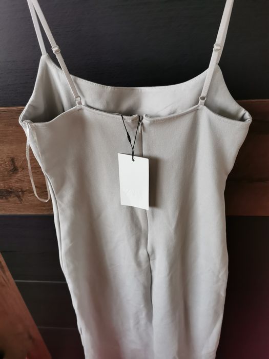 Midi sukienka zara suknia midi długa z rozcięciem L 40 dresowa