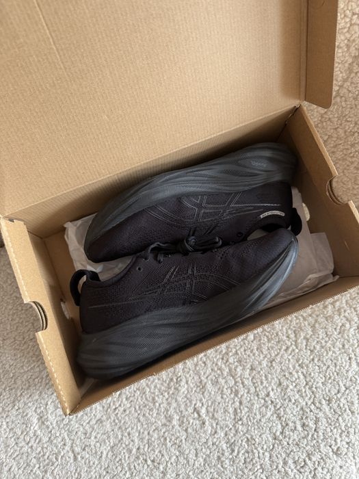 Кросівки кроссовки Asics Gel-Nimbus 26 41,5p
