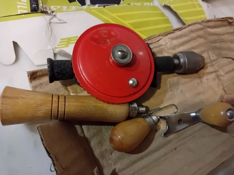 Vintage Hand Drill437075168692817922